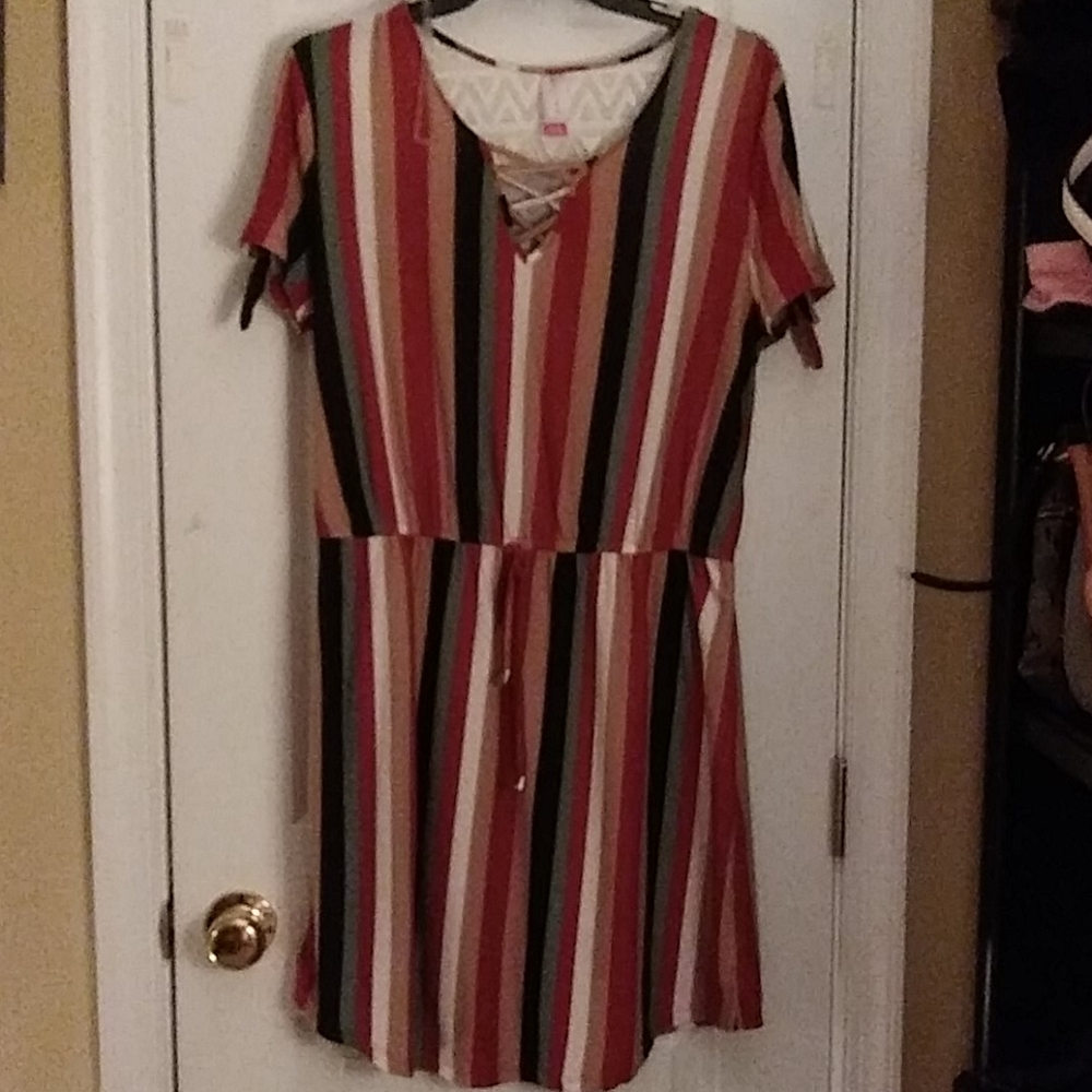 Short Casual Dress 16W
